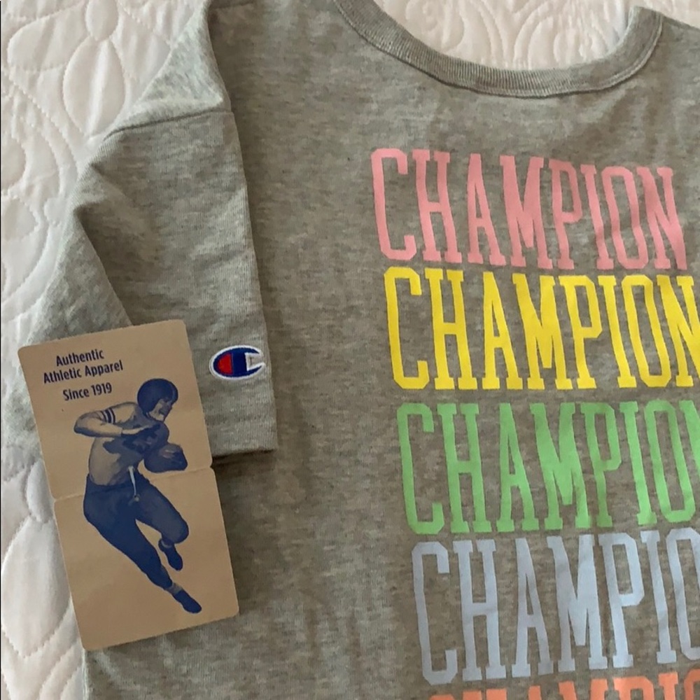 Brand New! Champion crop top - Picture 4 of 4